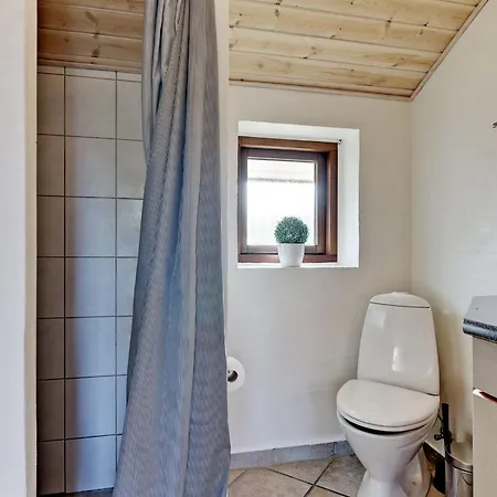 Mico - 500m From The Sea By Interhome