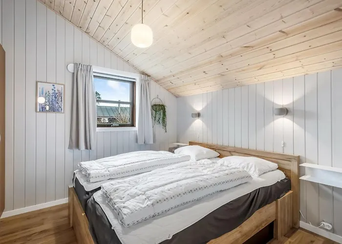 Mico - 500m From The Sea By Interhome